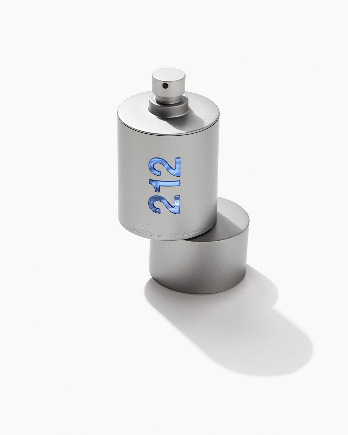 212 by Carolina Herrera Eau De Toilette Spray (New Packaging)